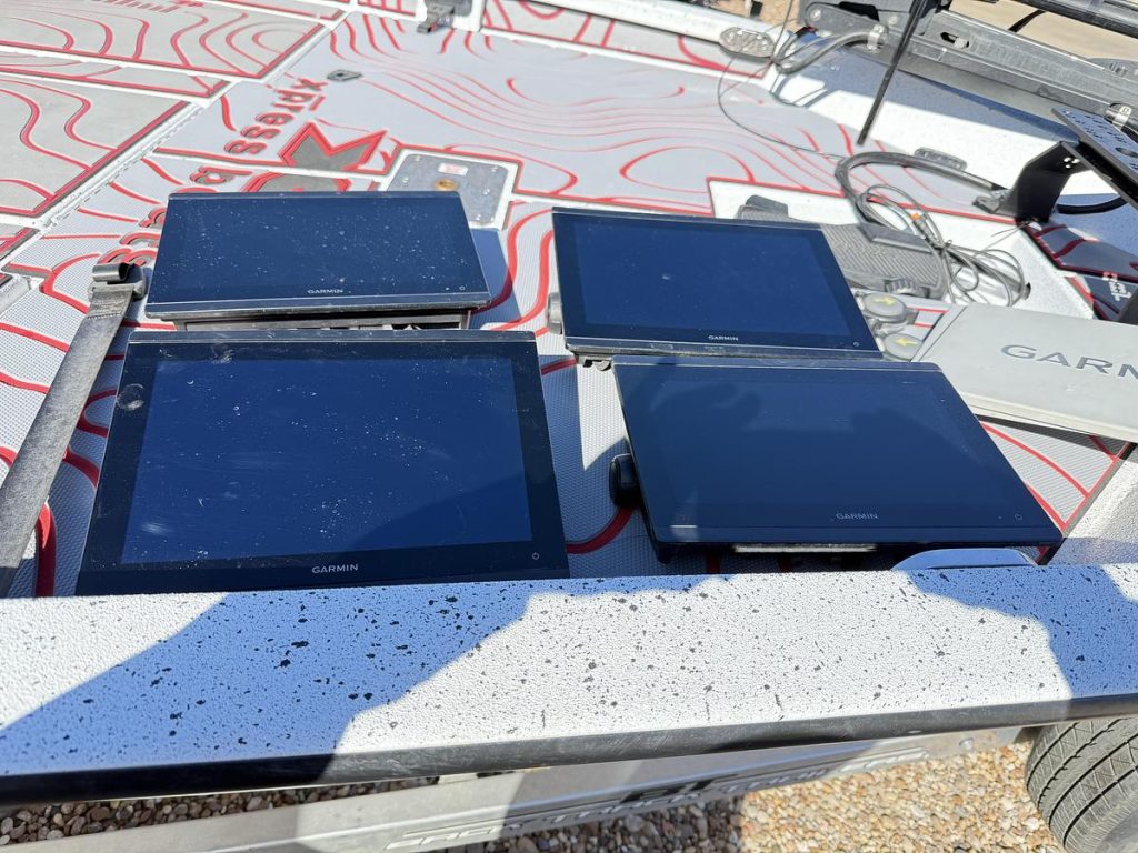 2022 Xpress X-21 PRO BASS