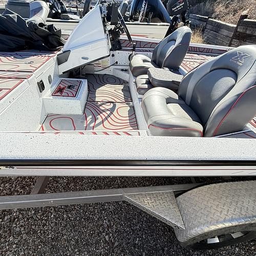2022 Xpress X-21 PRO BASS
