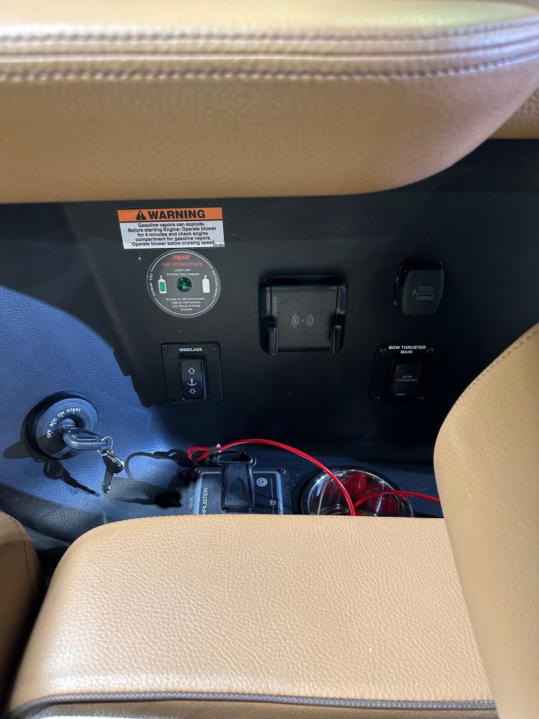 NEW Chris Craft Sportster 28 Wake/Surf