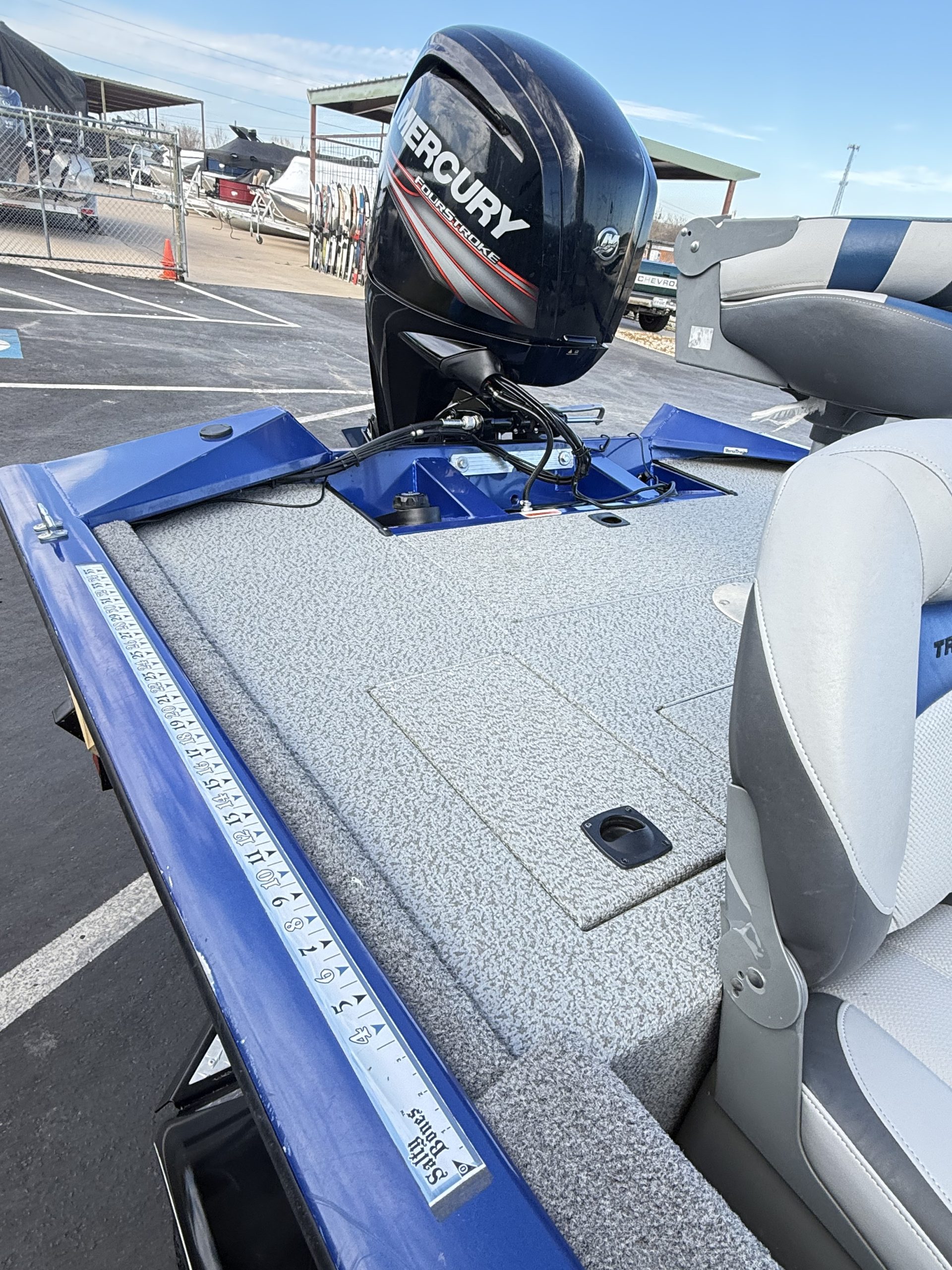 2016 TRACKER PRO TEAM 175 TF