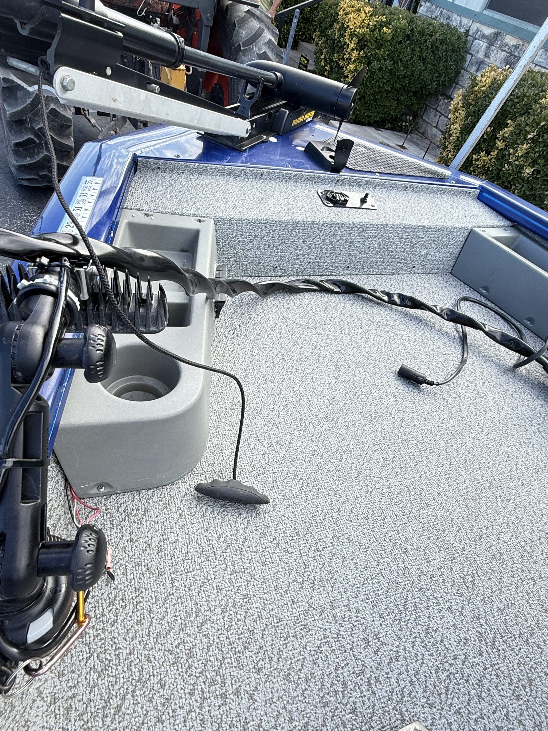 2016 TRACKER PRO TEAM 175 TF