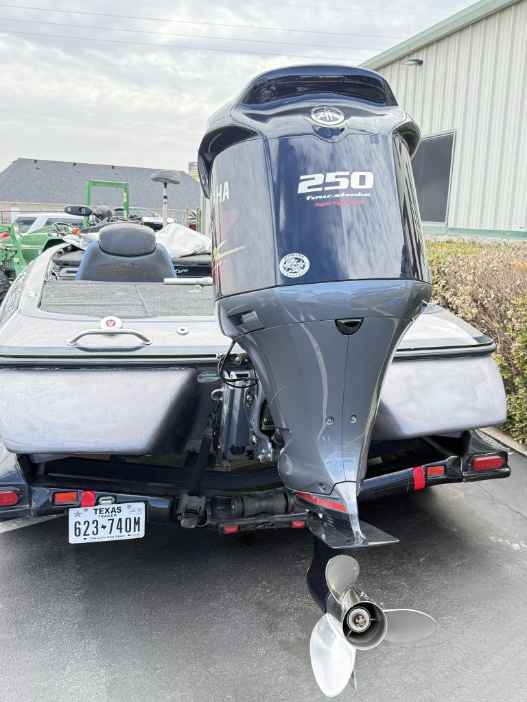 2016 FX 21 S/C SKEETER BASS BOAT