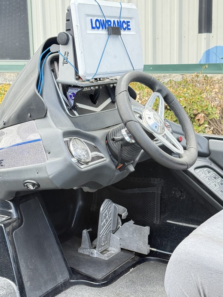 2016 FX 21 S/C SKEETER BASS BOAT