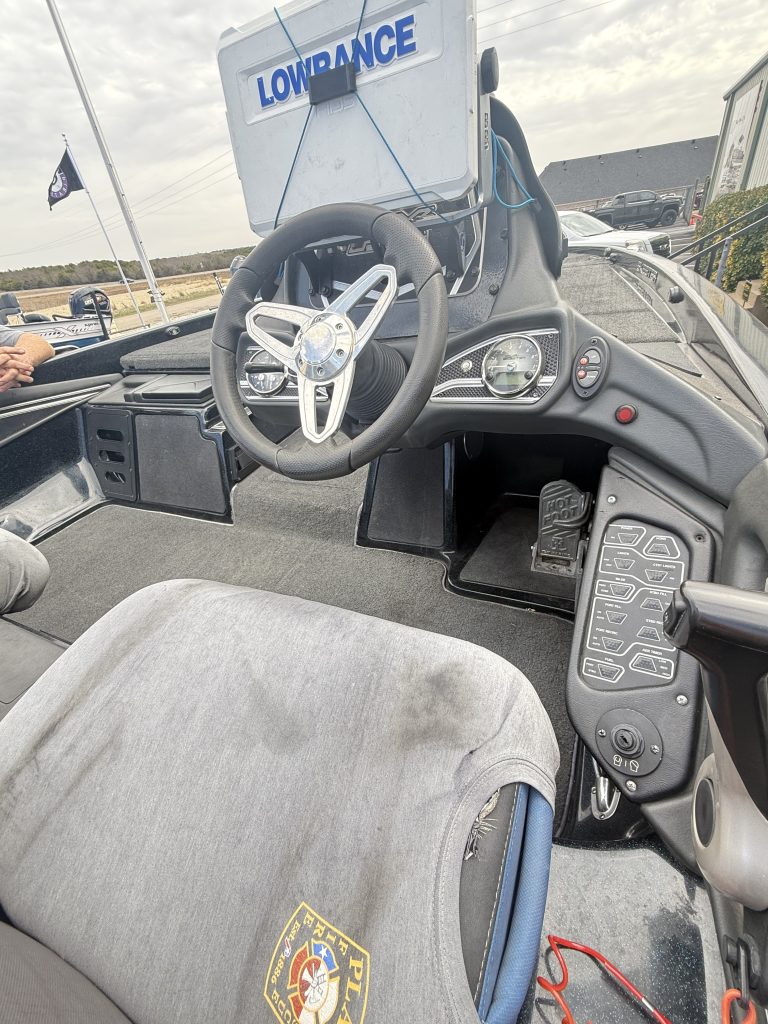 2016 FX 21 S/C SKEETER BASS BOAT