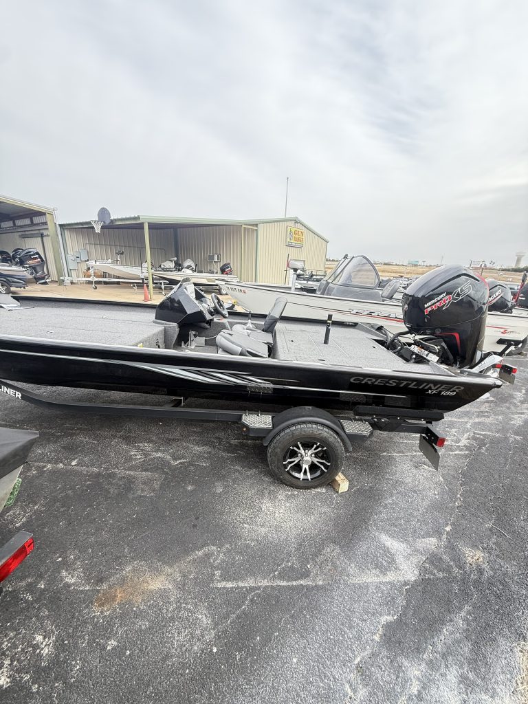 2022 CRESTLINER XF 189