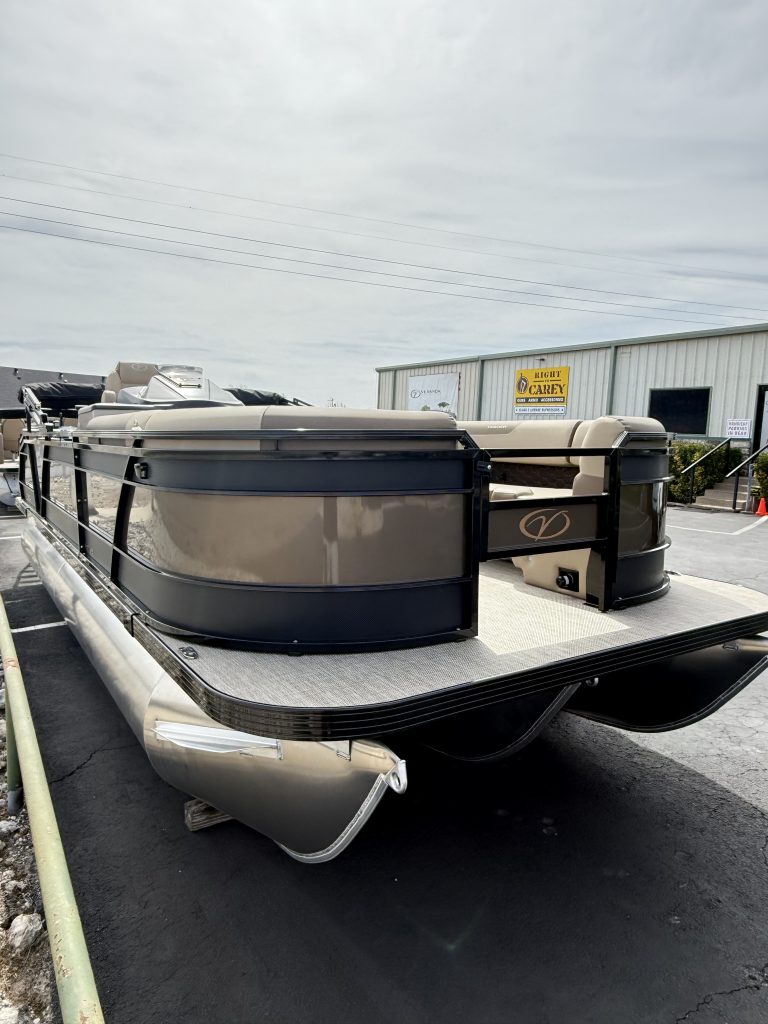 ALL NEW FOR 2026/VERANDA  VR 235 F2