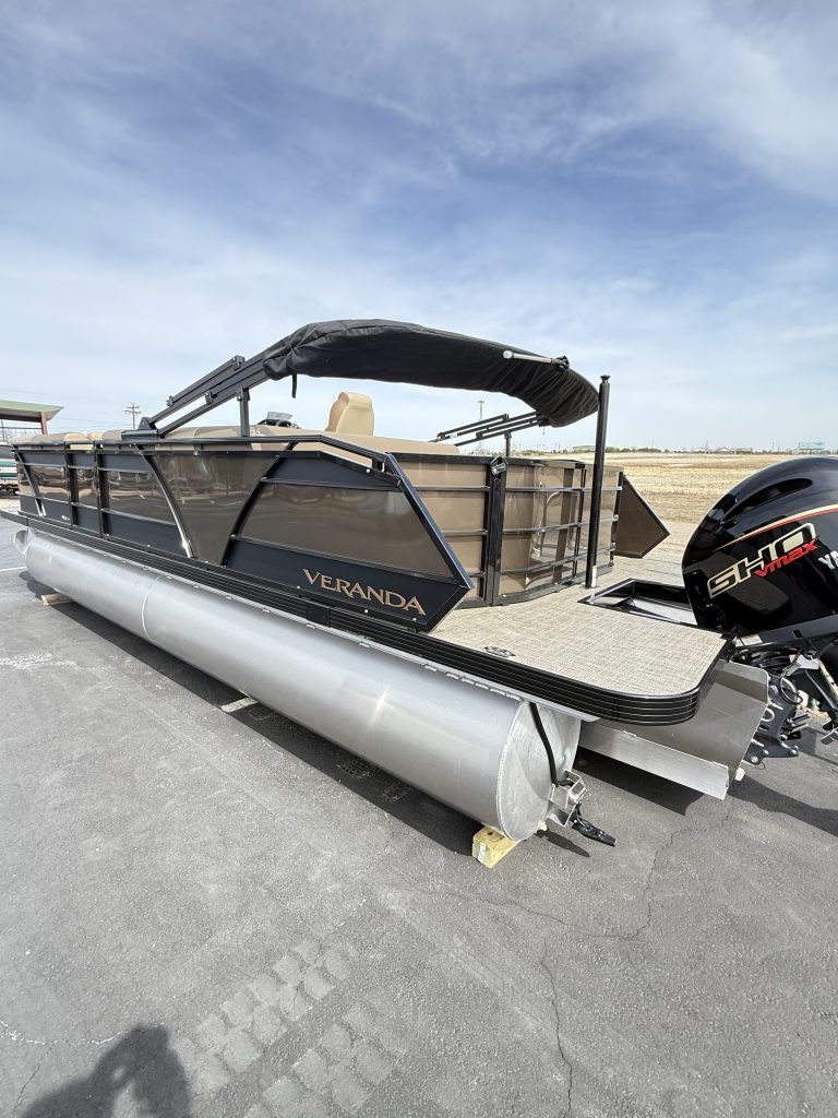 ALL NEW FOR 2026/VERANDA  VR 235 F2