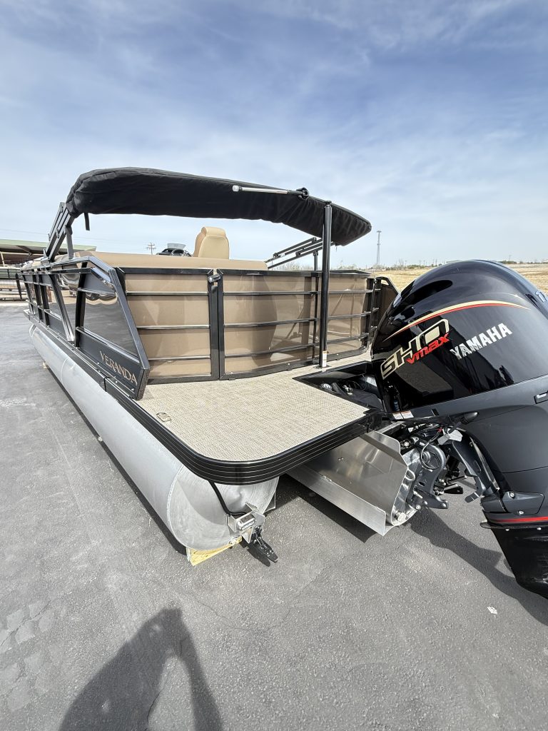 ALL NEW FOR 2026/VERANDA  VR 235 F2