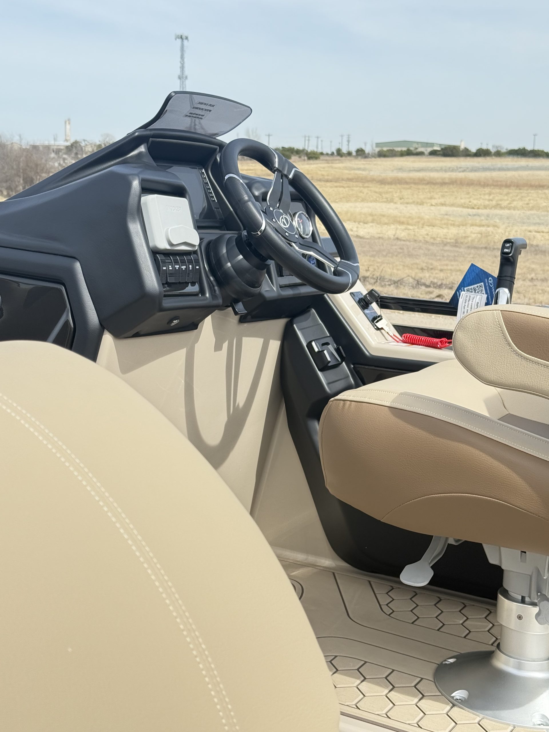 ALL NEW FOR 2026/VERANDA  VR 235 F2