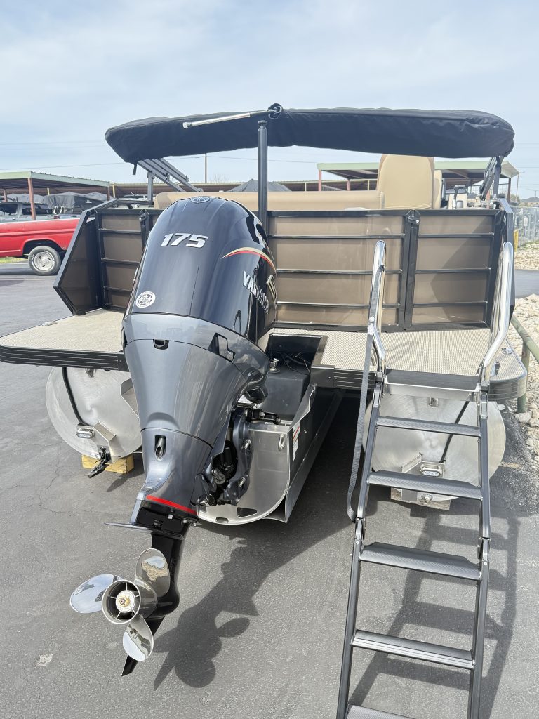 ALL NEW FOR 2026/VERANDA  VR 235 F2