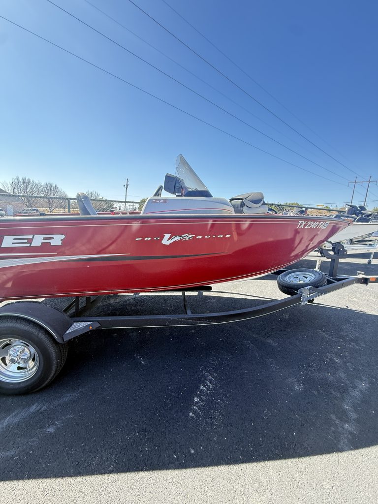 2019 TRACKER PRO GUIDE V-175