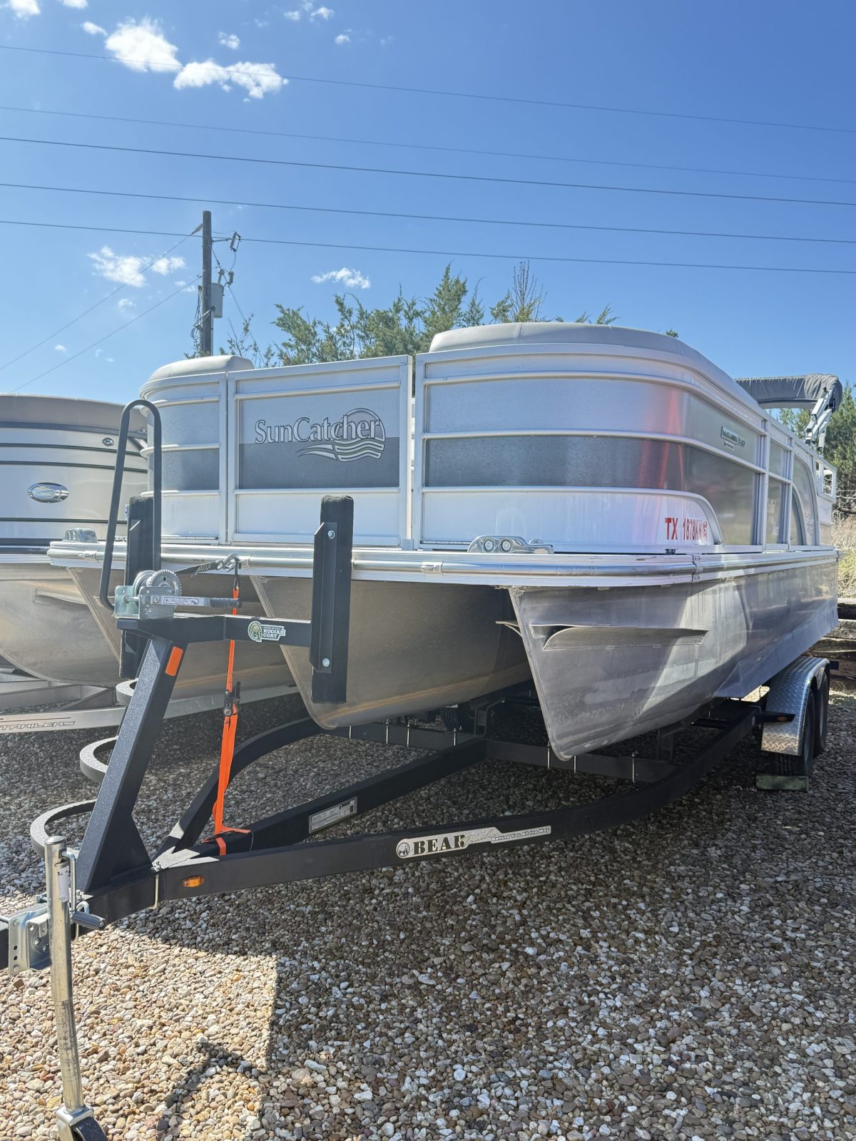 2021 G-3 SUN CATCHER 322 SS SALTWATER SERIES