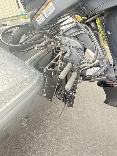 2024 IKON LX 21 PRO DEMO BOAT WITH FULL WARRANTY